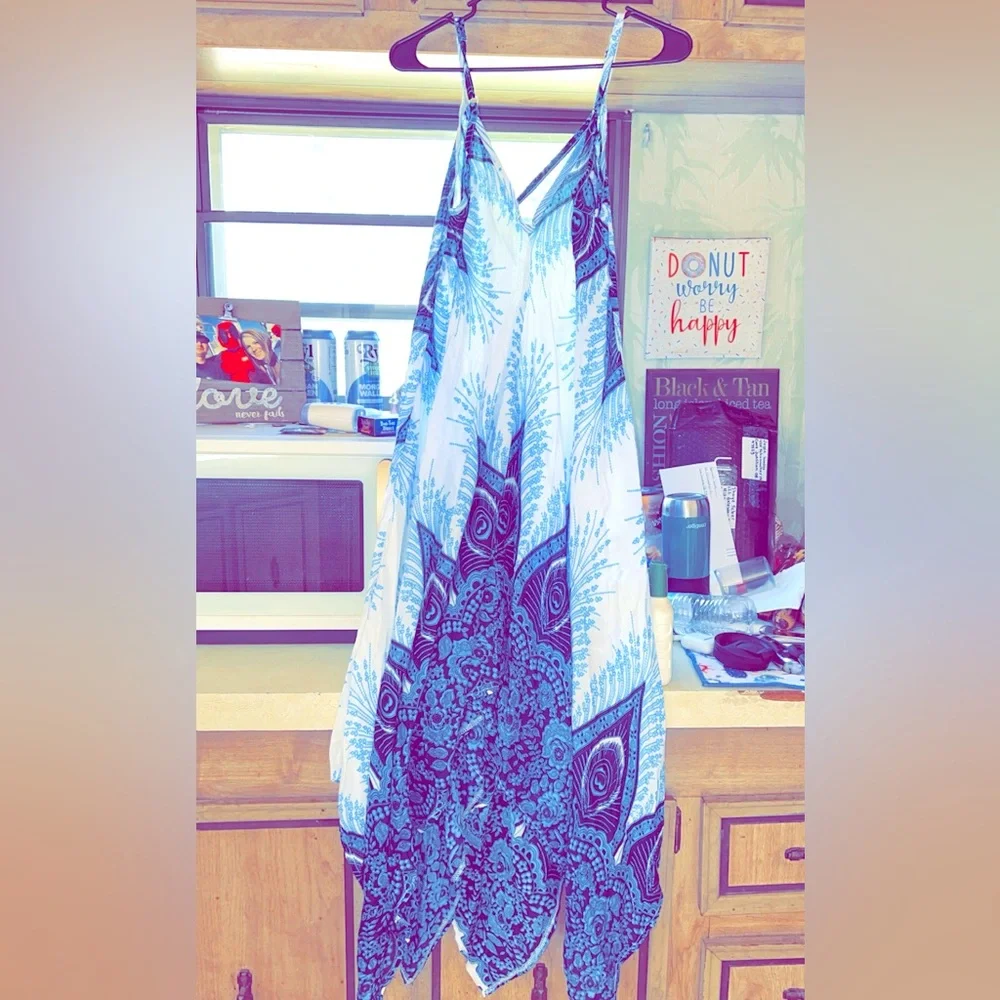 Dress - Picture 1 of 2